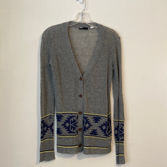 BDG Gray Button Up Cardigan With Tribal Pattern - Picture 2 of 6